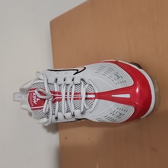 NIKE AIR VAPORMAX 360 SIZE 10 VAST GREY/WHITE-PARTICLE GREY AND RED. - Picture 13 of 17